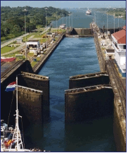 Ecluse de Gatun, Panama
